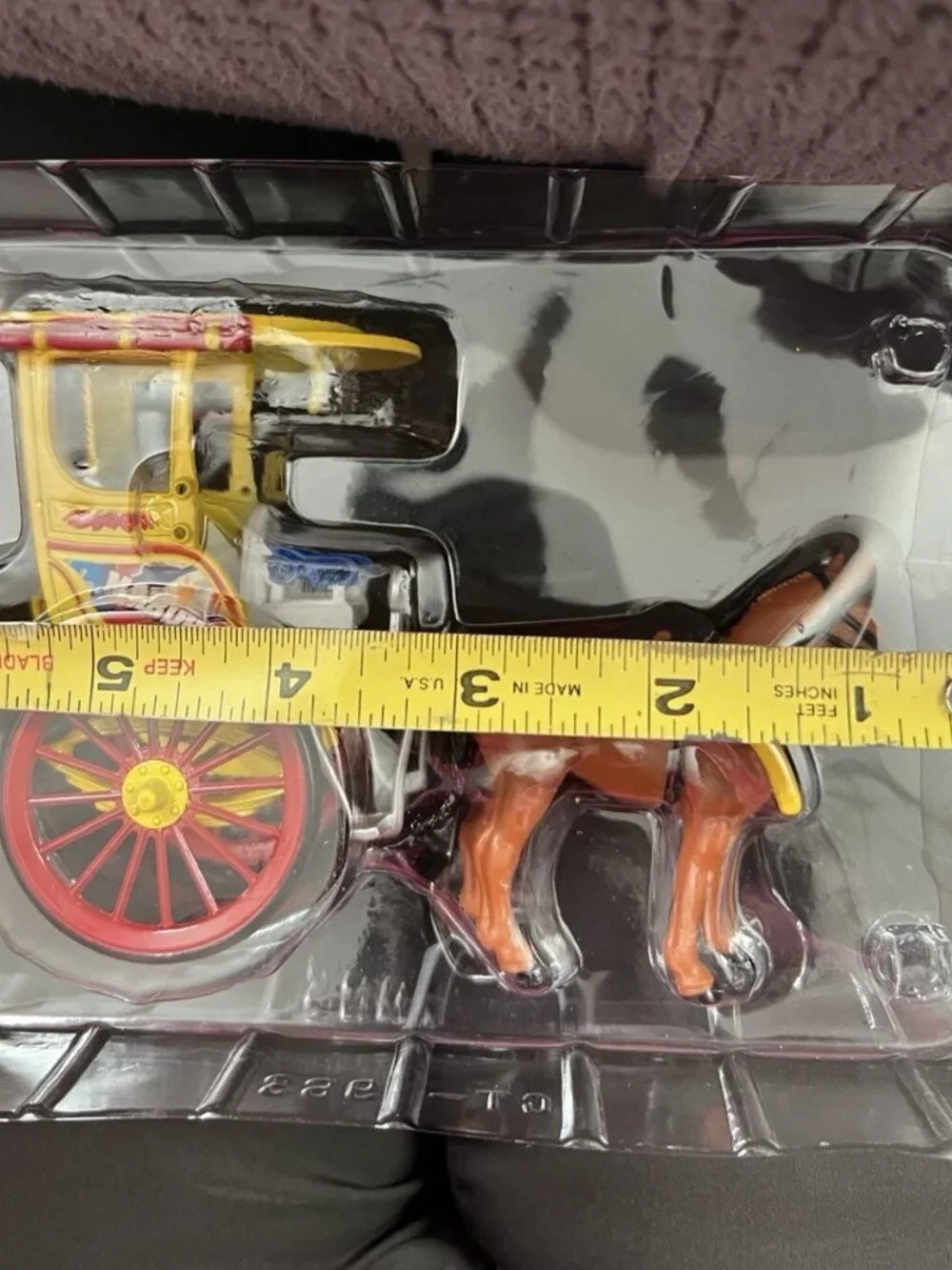 NEW Horse Drawn Carriage Miniature Decor - Philippine Kalesa - Yellow